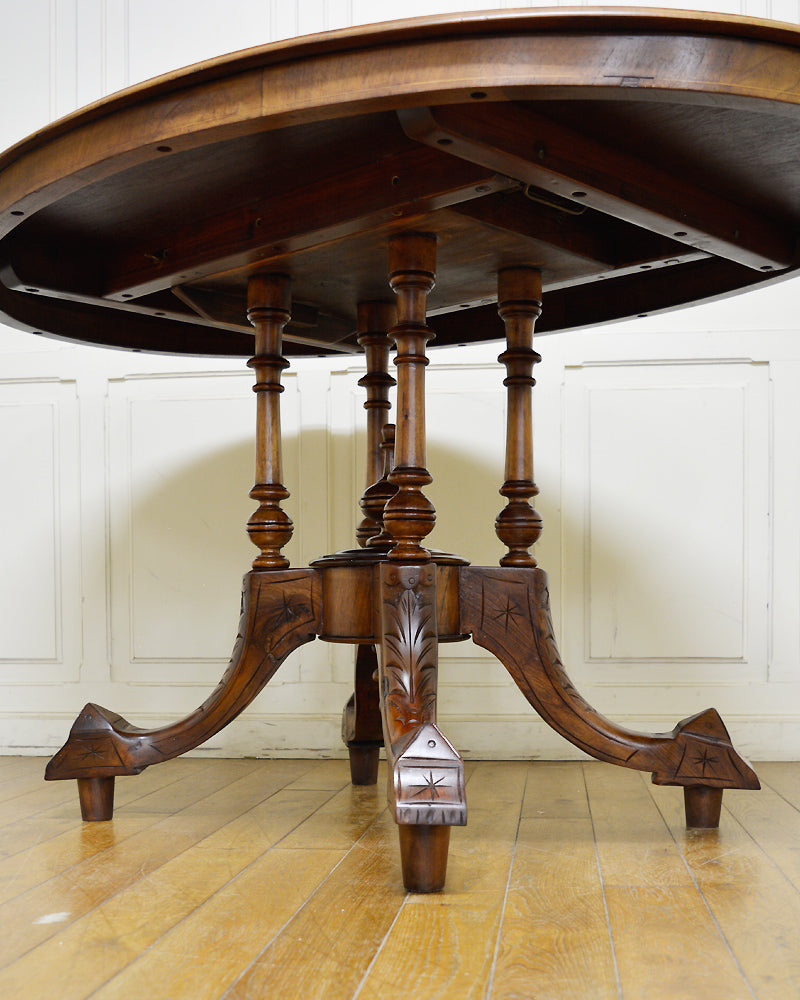 オーバルテーブル