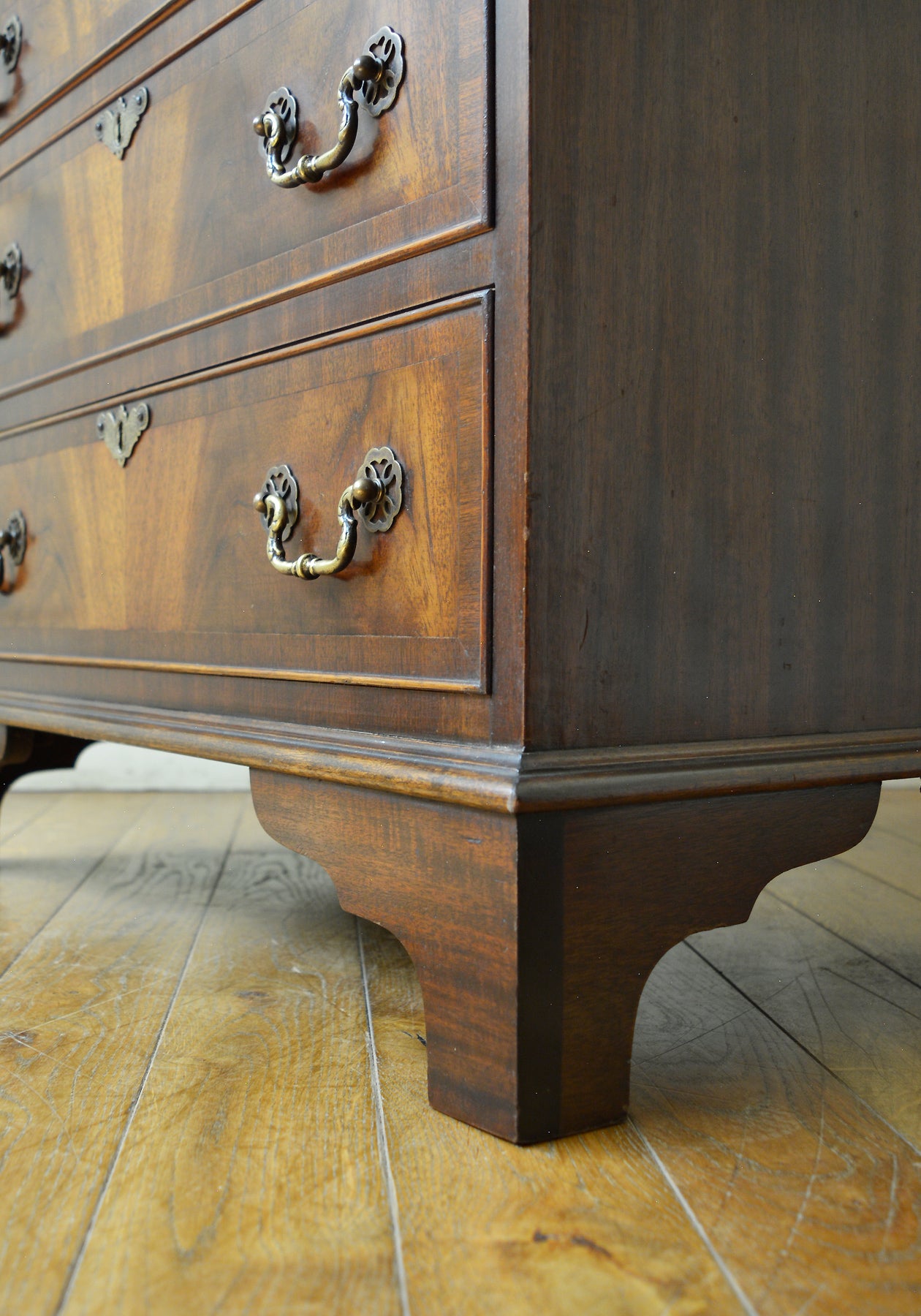 カクテルキャビネット