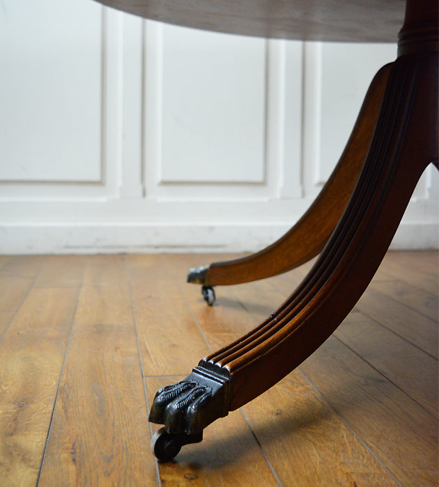 コーヒーテーブル