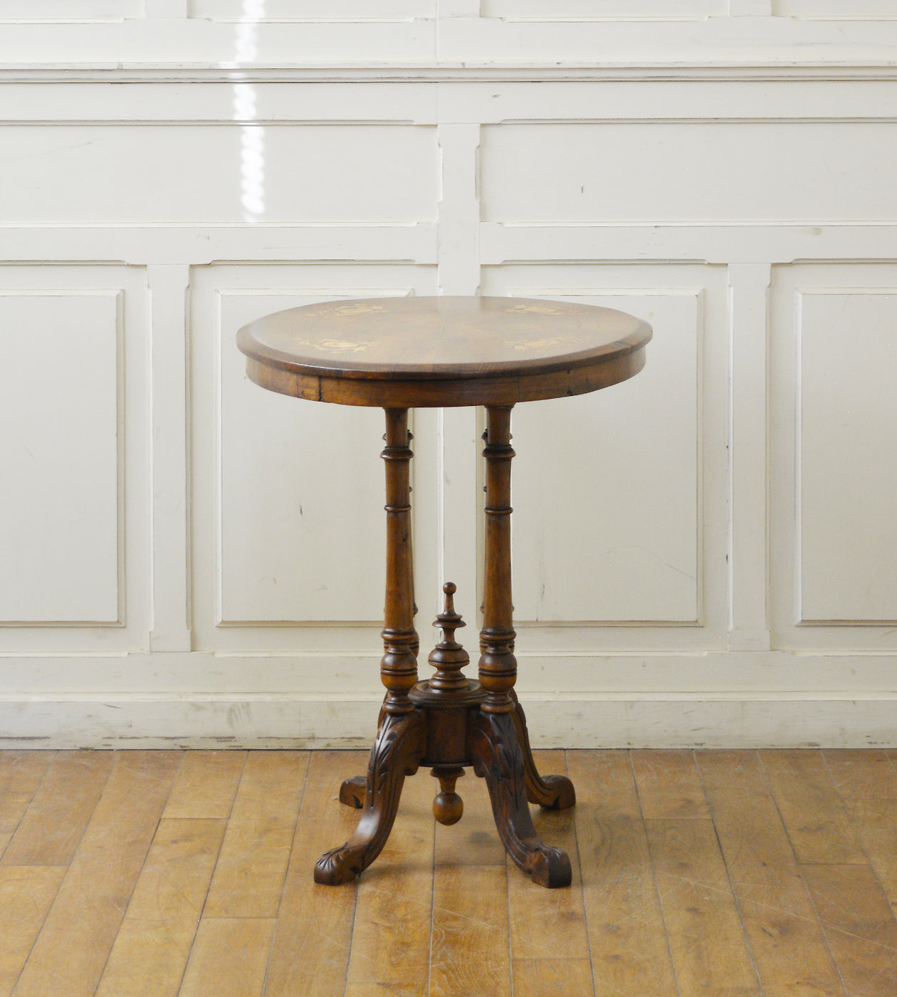 ティーテーブル