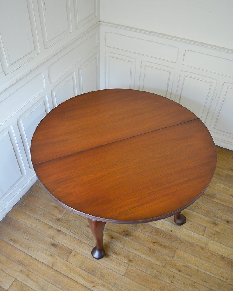 ウィンドアウトテーブル