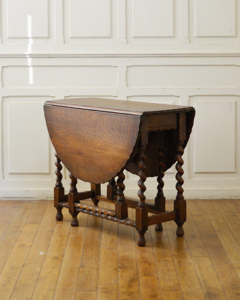 ゲートレッグテーブル