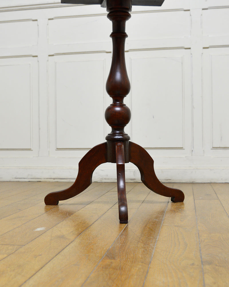 オケージョナルテーブル