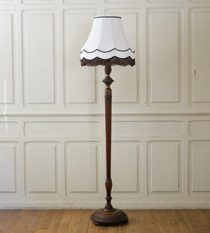 フロアスタンド