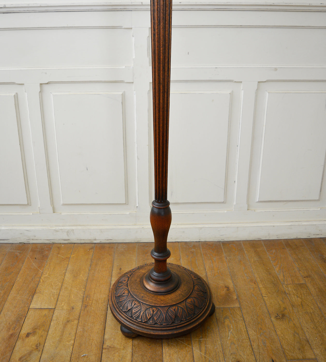 フロアスタンド