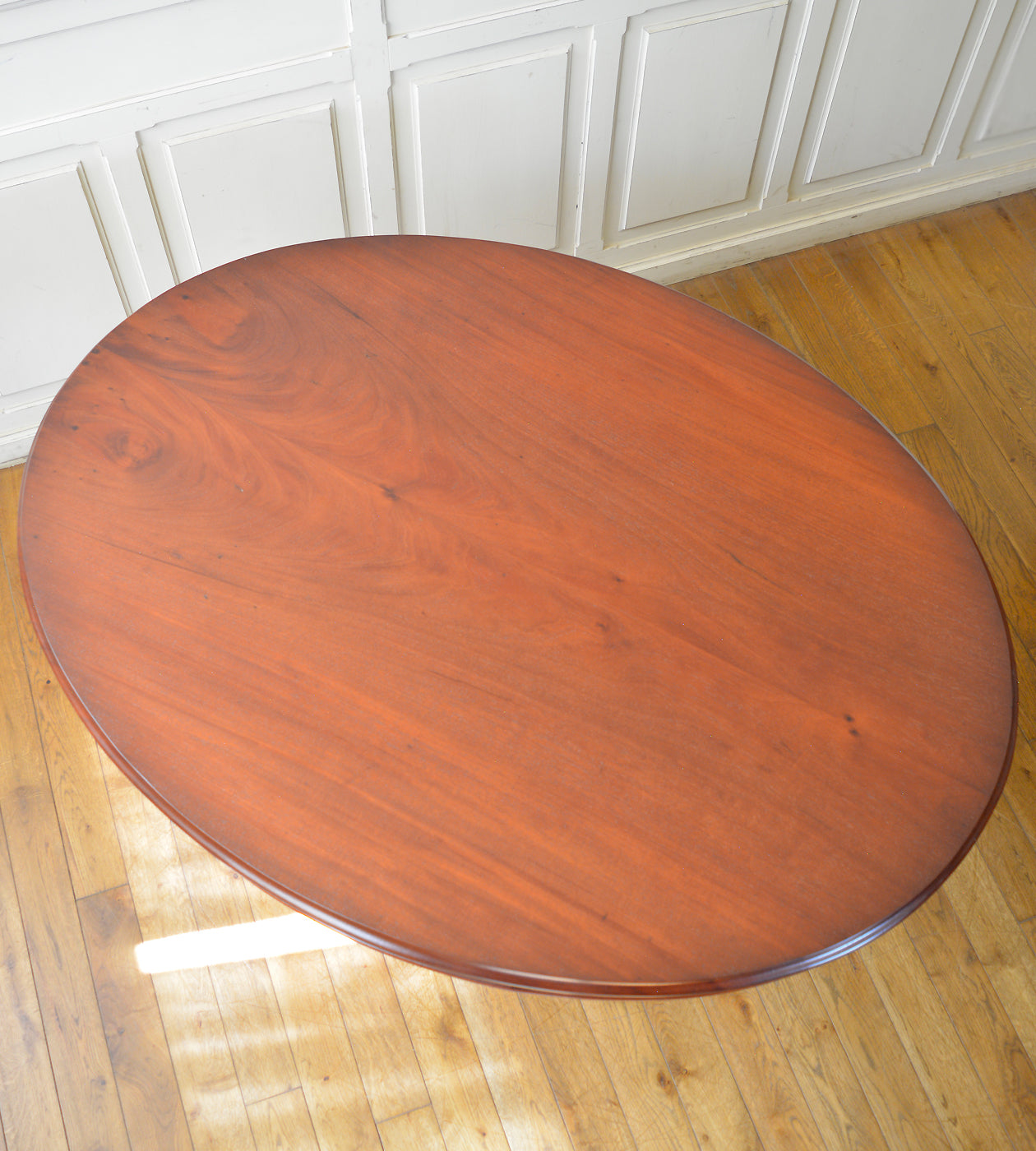 アンティークオーバルテーブル – 英国アンティーク家具専門店 神戸家具