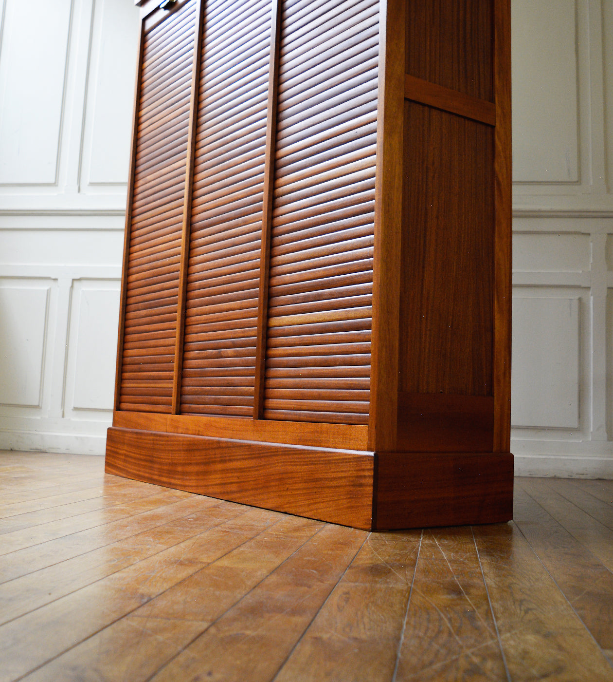 ファイリングキャビネット