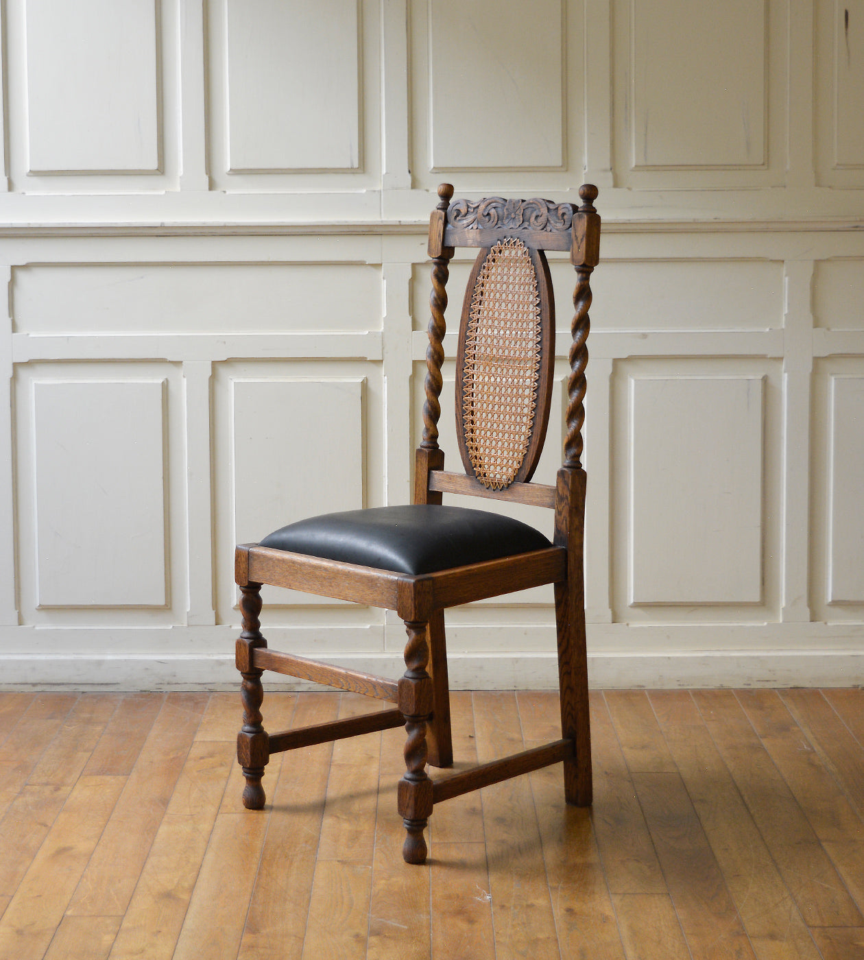 ダイニングチェア