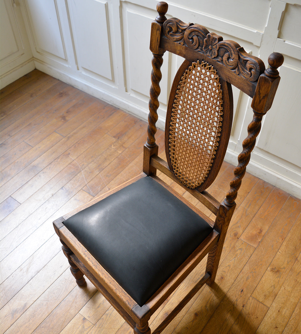 ダイニングチェア