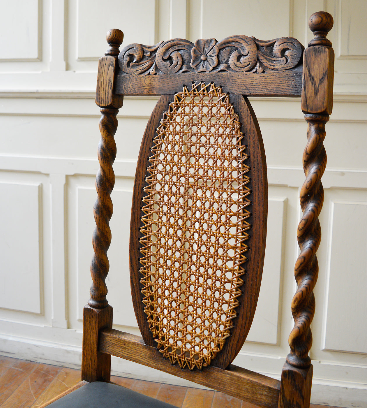 ダイニングチェア