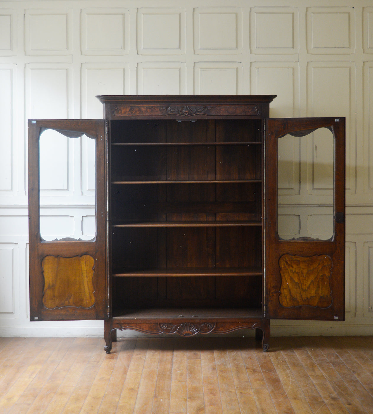 アンティークキャビネット – 英国アンティーク家具専門店 神戸家具