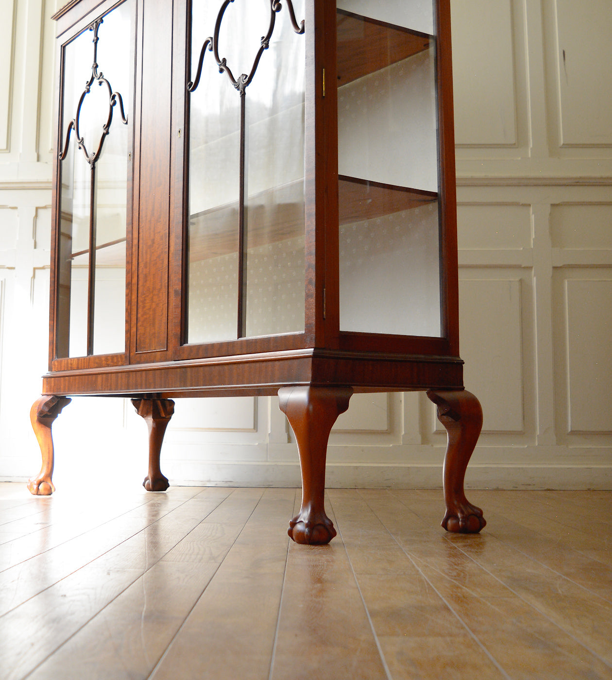 キャビネット 鍵付き