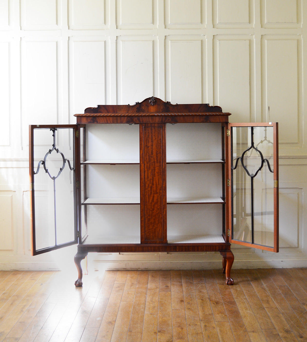 キャビネット 鍵付き