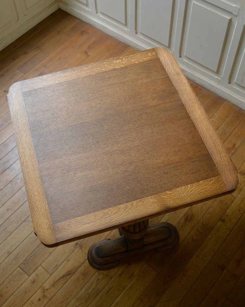 ドローリーフテーブル