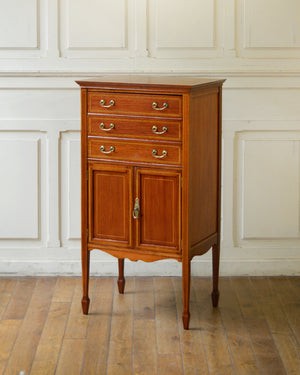 ミュージックキャビネット