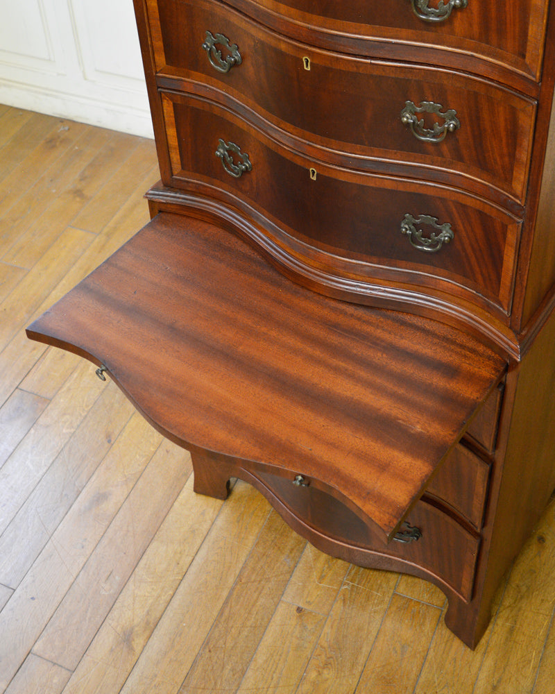 チェストオンチェスト